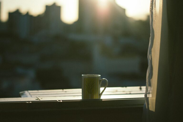 Tips for Creating a Calming Morning Routine to Start Your Day Positively